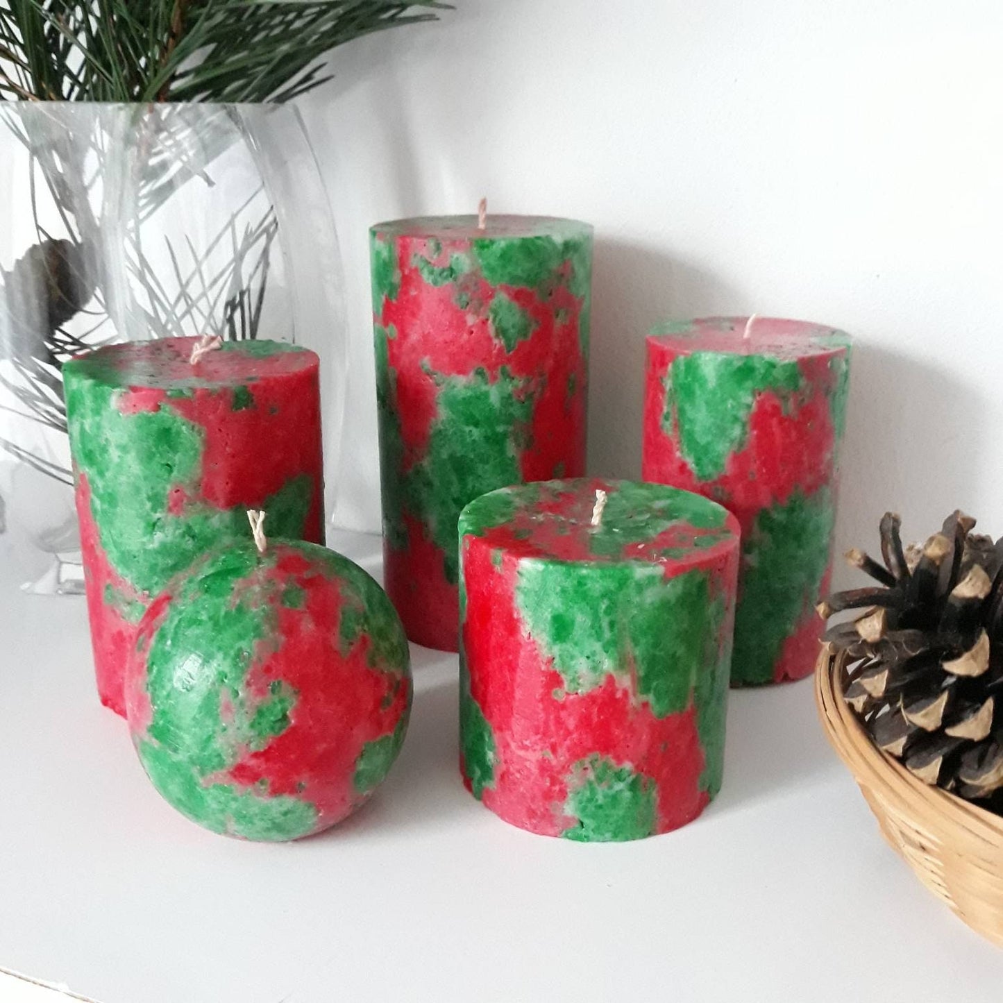 Christmas pillar candles. Festive decorative candles. Green red pillar candles. Christmas candles. Holiday candles for hygge christmas