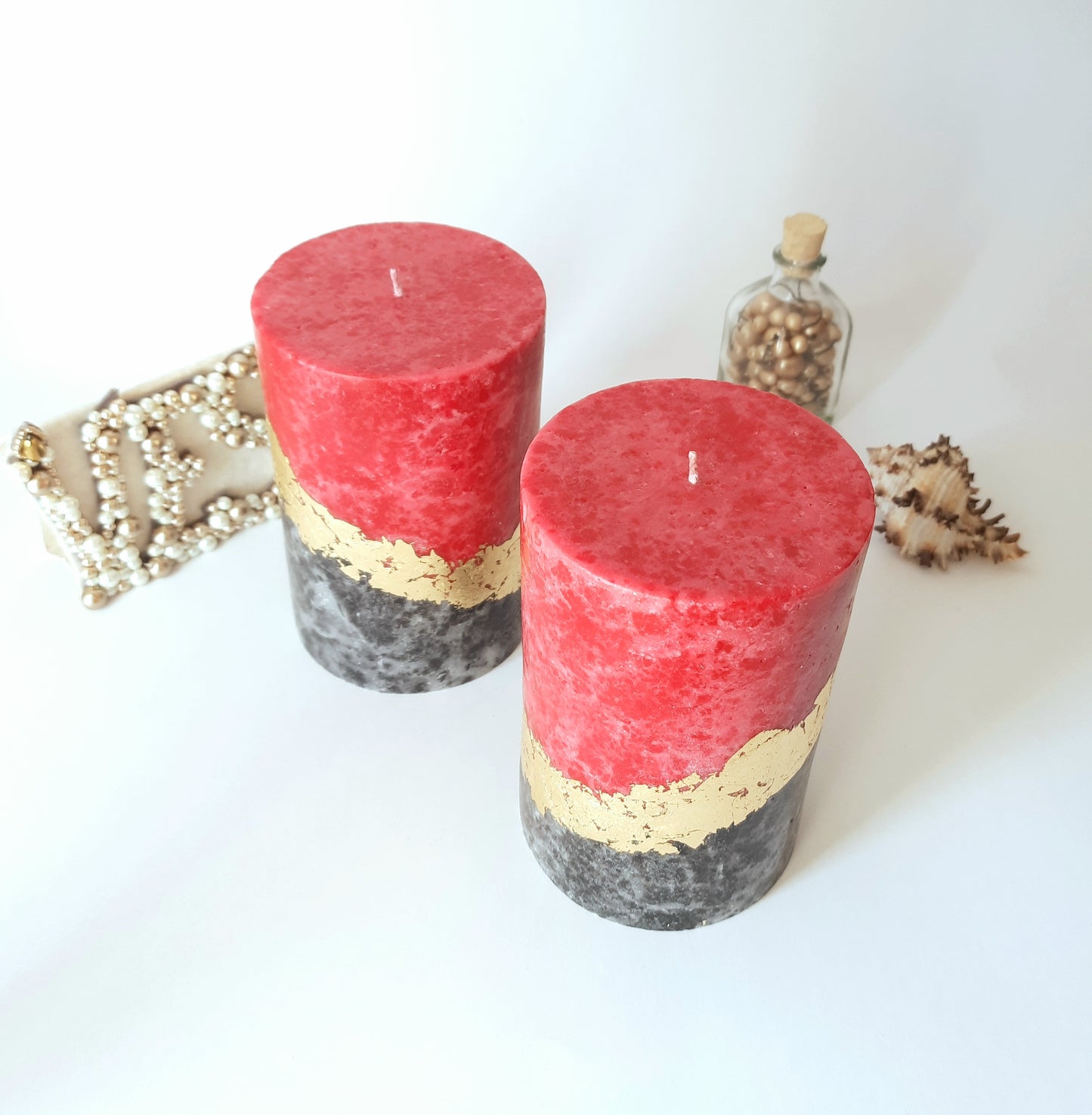 Black Red gold Pillar Candles. Decorative candles wthis gold decor. Wedding candles. Choose the size.