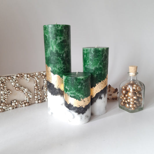 Set of 3 Emerald green pillar candles. Unique candle. Unscented candles with gold decor. Designer Candle gift set