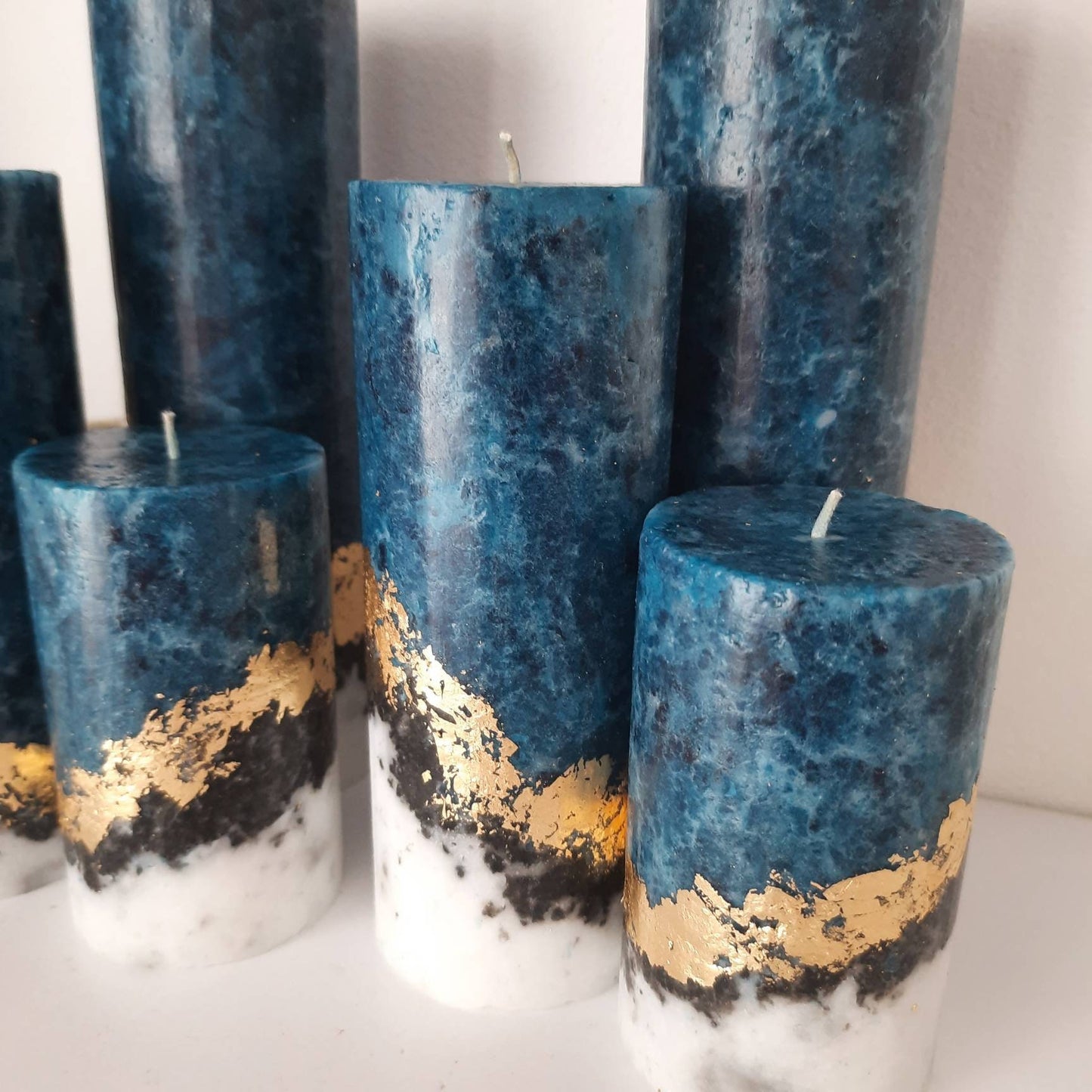 Navy blue pillar candles. Set of 3 Unique candle. Unscented candles with gold decor. Designer candle Marble candles